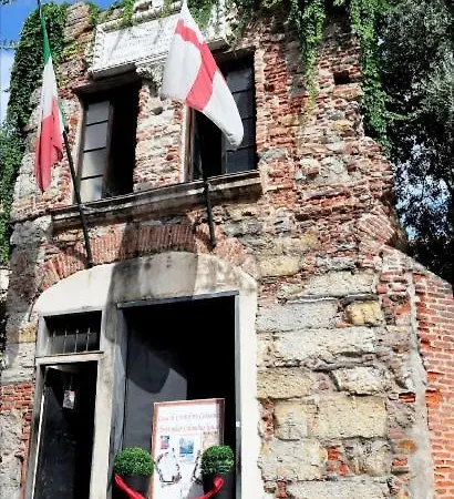 La Maison Nel Cuore Di Free Parking Апартаменты